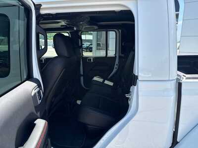 2026 Jeep Gladiator, $54787. Photo 6