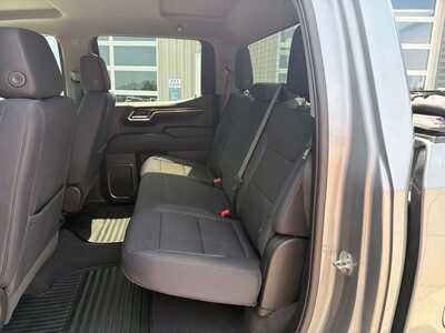 2024 Chevrolet 1500 Crew Cab, $37080. Photo 7