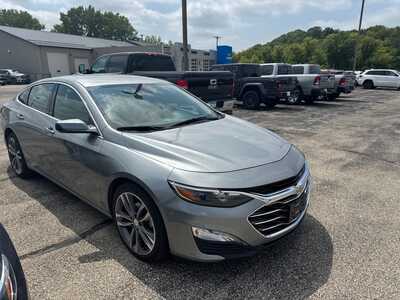 2025 Chevrolet Malibu, $21180. Photo 2