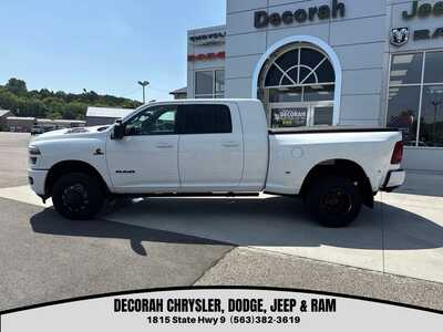 2026 RAM 3500 Crew Cab, $85880. Photo 8