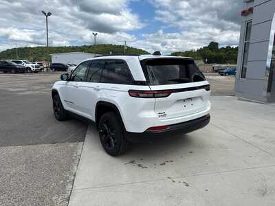 2026 Jeep Grand Cherokee, $46380. Photo 12
