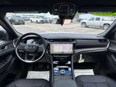 2026 Jeep Grand Cherokee, $46380. Photo 3