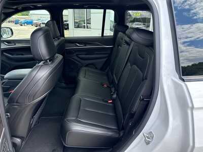 2026 Jeep Grand Cherokee, $46380. Photo 6