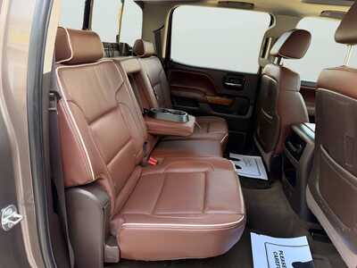 2015 Chevrolet 2500 Crew Cab, $31080. Photo 11