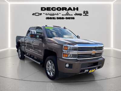 2015 Chevrolet 2500 Crew Cab, $31080. Photo 5
