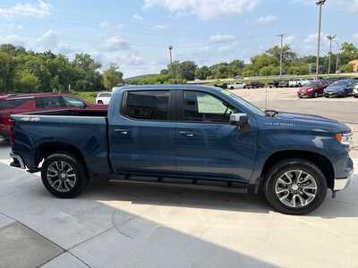 2024 Chevrolet 1500 Crew Cab, $36480. Photo 5