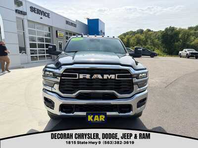 2026 RAM 3500 Crew Cab, $75180. Photo 5