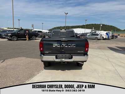 2026 RAM 3500 Crew Cab, $75180. Photo 6