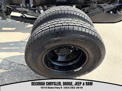 2026 RAM 3500 Crew Cab, $66680. Photo 10