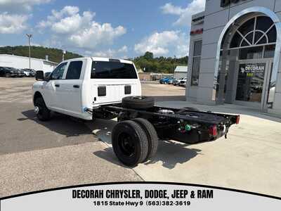 2026 RAM 3500 Crew Cab, $66680. Photo 12