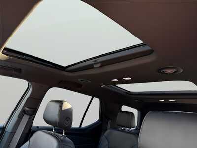 2023 Chevrolet Traverse, $32680. Photo 7