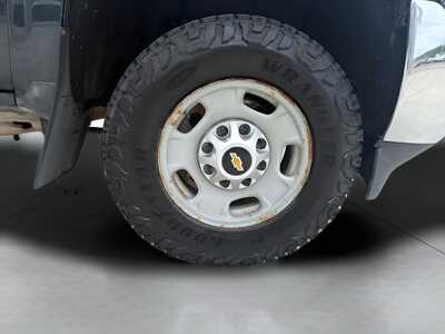 2019 Chevrolet 2500 Ext Cab, $27180. Photo 6
