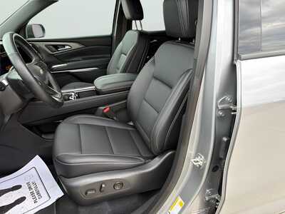 2026 Chevrolet Traverse, $42080. Photo 2
