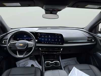 2026 Chevrolet Traverse, $42080. Photo 3
