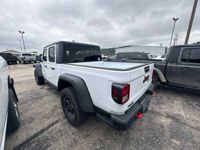 2023 Jeep Gladiator, $39180. Photo 4