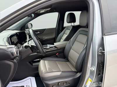 2025 Chevrolet Equinox, $28180. Photo 2