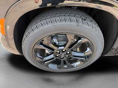 2027 Chevrolet Traverse, $62080. Photo 9