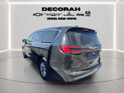 2024 Chrysler Pacifica, $25080. Photo 4