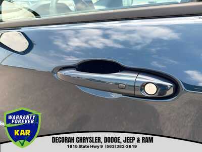 2026 Jeep Compass, $34819. Photo 9