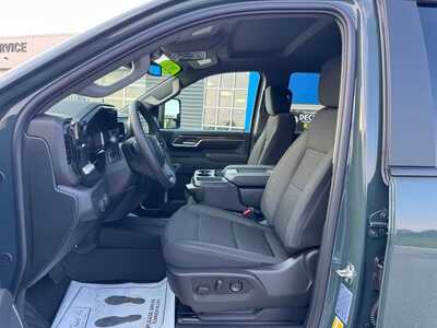 2026 Chevrolet Silverado 2500HD, $73180. Photo 6