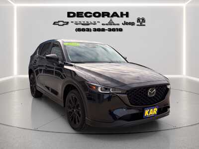2025 Mazda CX-5, $30080. Photo 5