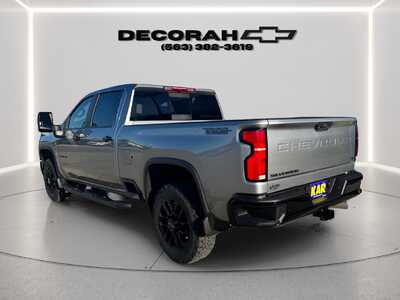 2026 Chevrolet 3500 Crew Cab, $77080. Photo 7