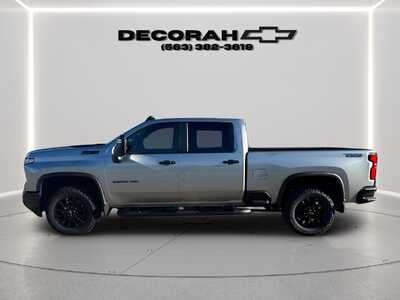 2026 Chevrolet 3500 Crew Cab, $77080. Photo 8