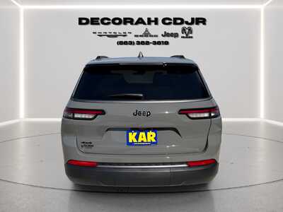 2027 Jeep Grand Cherokee L, $52972. Photo 12