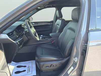 2027 Jeep Grand Cherokee L, $52972. Photo 6