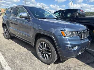 2020 Jeep Grand Cherokee, $22180. Photo 1
