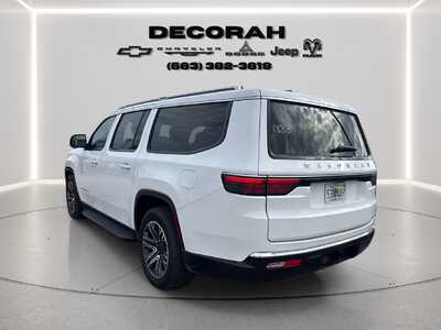 2024 Jeep Wagoneer, $36180. Photo 3