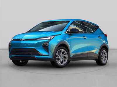 2027 Chevrolet Bolt EV, $33680. Photo 1