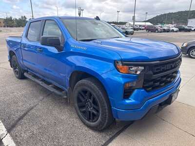 2025 Chevrolet 1500 Crew Cab, $36180. Photo 2