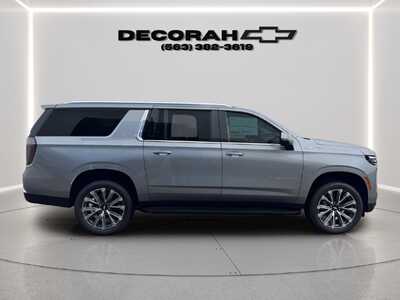 2027 Chevrolet Suburban, $90080. Photo 10