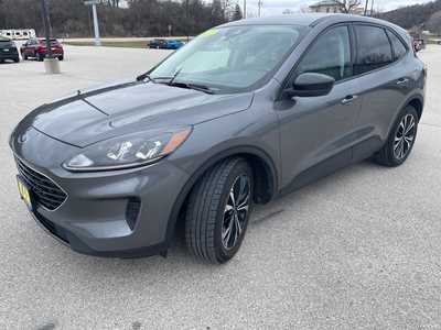 2021 Ford Escape, $17799.00. Photo 3