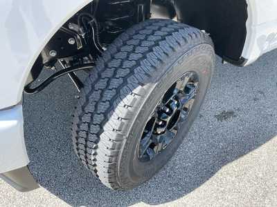 2024 Ford F350 Reg Cab, $51000.00. Photo 11