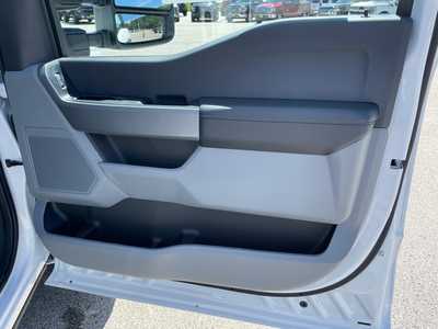2024 Ford F350 Reg Cab, $51000.00. Photo 12