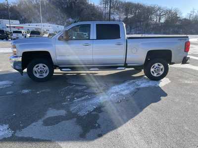 2016 Chevrolet 2500 Crew Cab, $24799.00. Photo 6