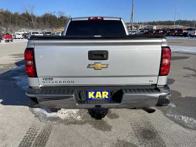 2016 Chevrolet 2500 Crew Cab, $24799.00. Photo 7