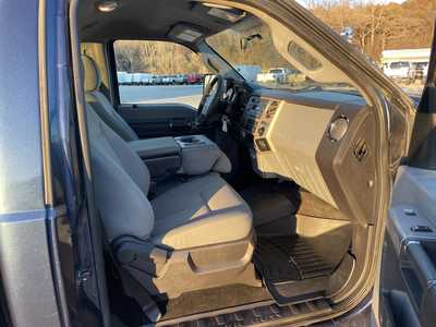 2013 Ford F250 Reg Cab, $14799.00. Photo 12