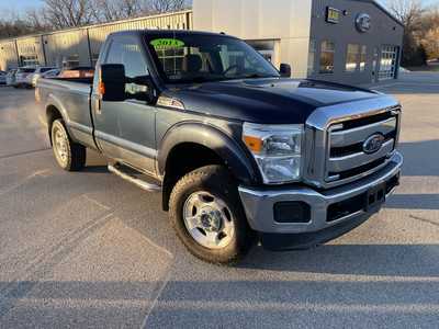 2013 Ford F250 Reg Cab, $14799.00. Photo 3