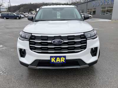 2025 Ford Explorer, $45339.00. Photo 5