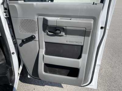 2017 Ford Van,Conversion, $16899.00. Photo 12