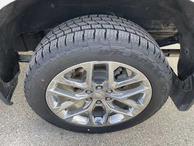 2022 Chevrolet 1500 Crew Cab, $49999.00. Photo 9