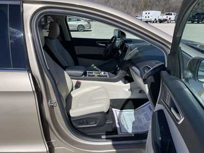 2021 Ford Edge, $19899.00. Photo 11