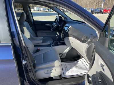 2017 Honda Pilot, $15599.00. Photo 11