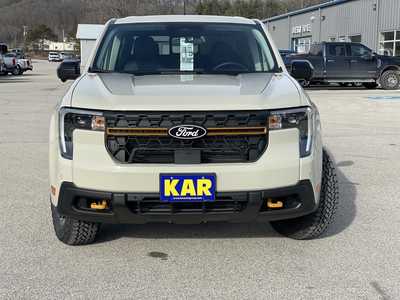 2025 Ford Maverick, $40597.00. Photo 4