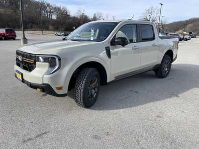 2025 Ford Maverick, $40597.00. Photo 5