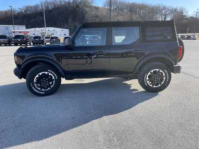 2023 Ford Bronco, $34985.00. Photo 6