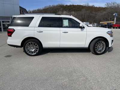 2023 Ford Expedition, $59895.00. Photo 2